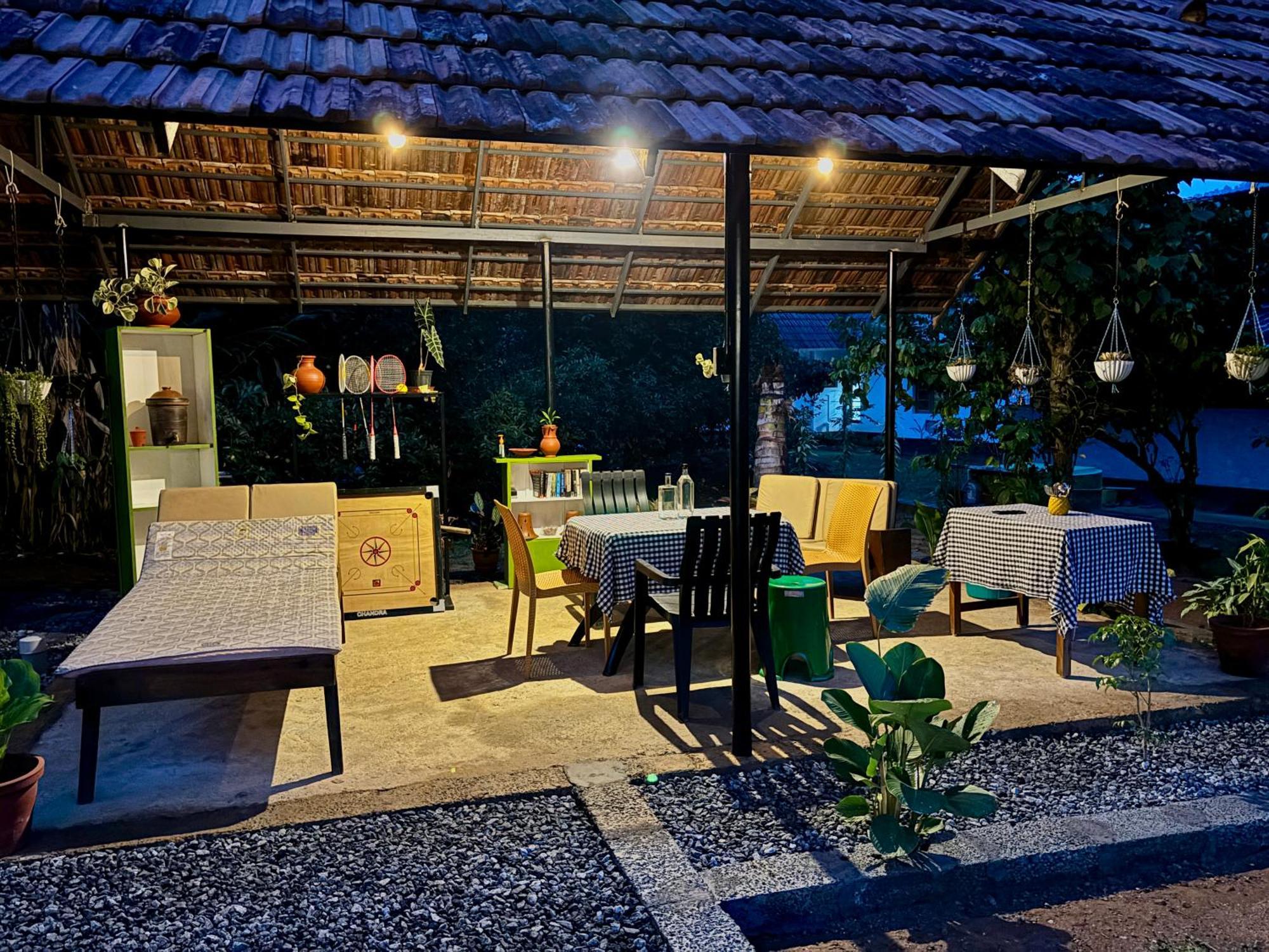 Calm Shack - 2 Bedroom-Boutique Farm Stay Munnar Buitenkant foto