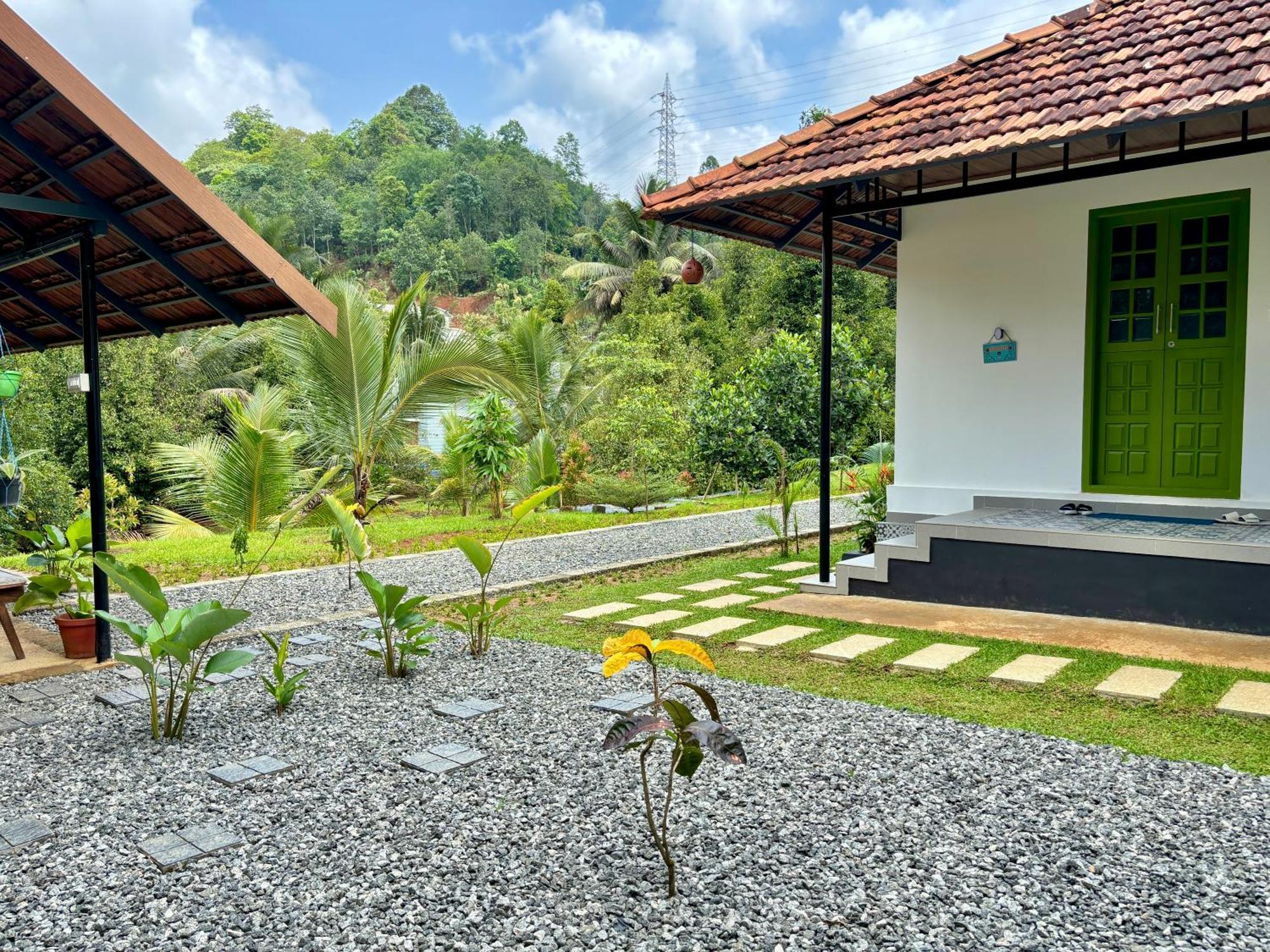 Calm Shack - 2 Bedroom-Boutique Farm Stay Munnar Buitenkant foto